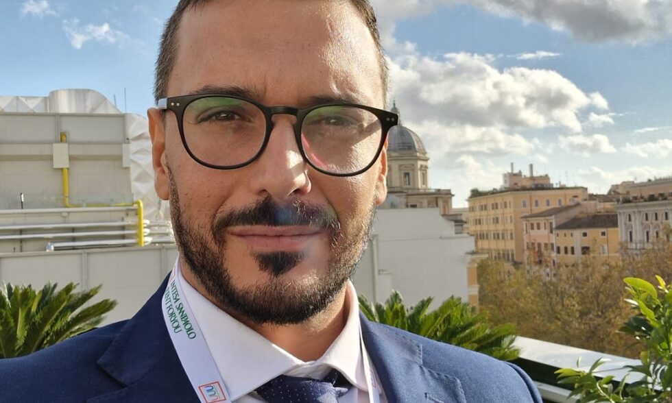 Questa immagine ha l'attributo alt vuoto; il nome del file è foto-intesa-980x588.jpg